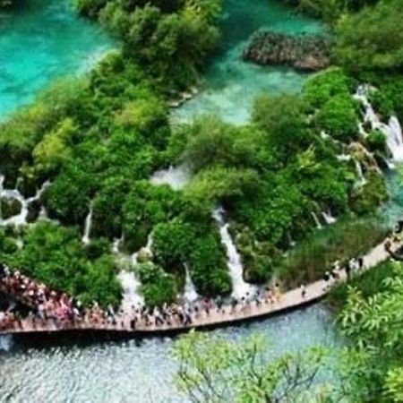 Plitvice Valley Apartments Licko Petrovo Selo Dış mekan fotoğraf