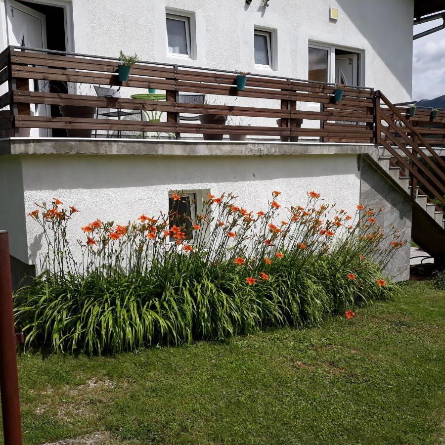 Plitvice Valley Apartments Licko Petrovo Selo Dış mekan fotoğraf